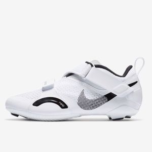 Nike Pelaton Shoes Women Size 8.5